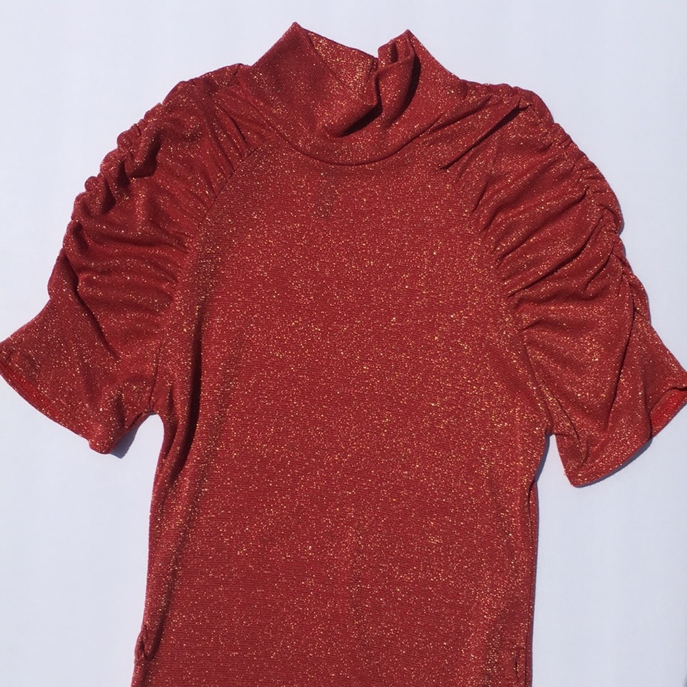 Marshmallow Brick-Gold blouse